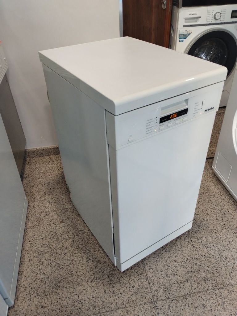Съдомиялна MIELE 45 см.Свободностояща