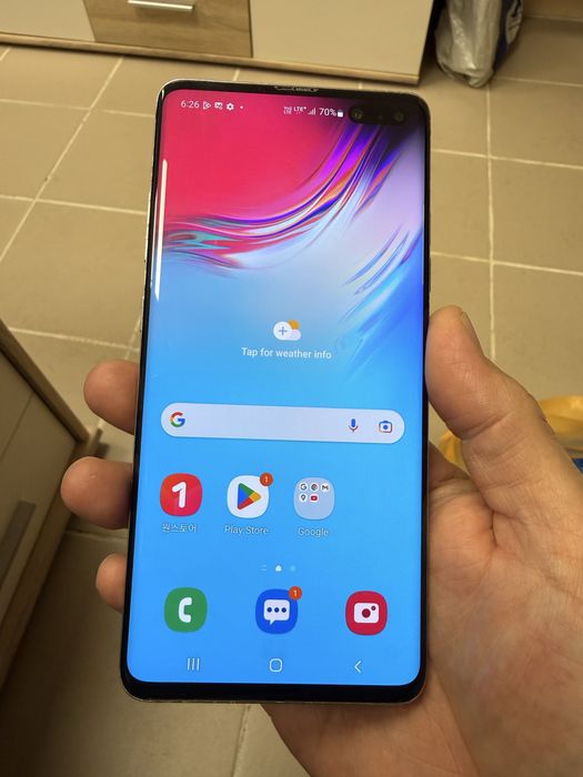 Samsung Galaxy S10 5G 8/256gb - отличен