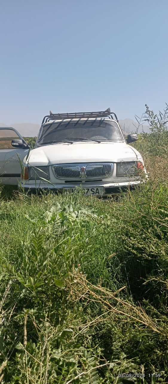 Gaz 3110 sotiladi