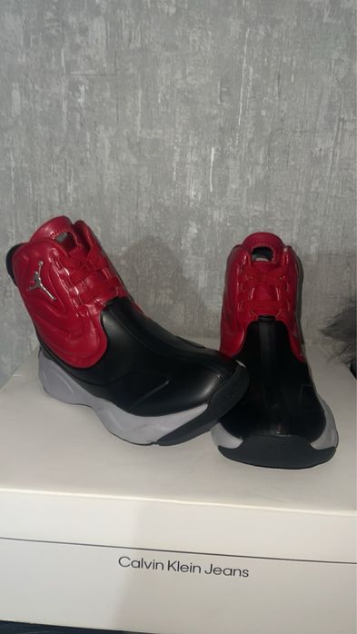 Боти Jordan 32 номер