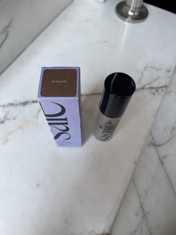 Нов оригинален илюминатор и праймер Saie glowy super gel sunglow