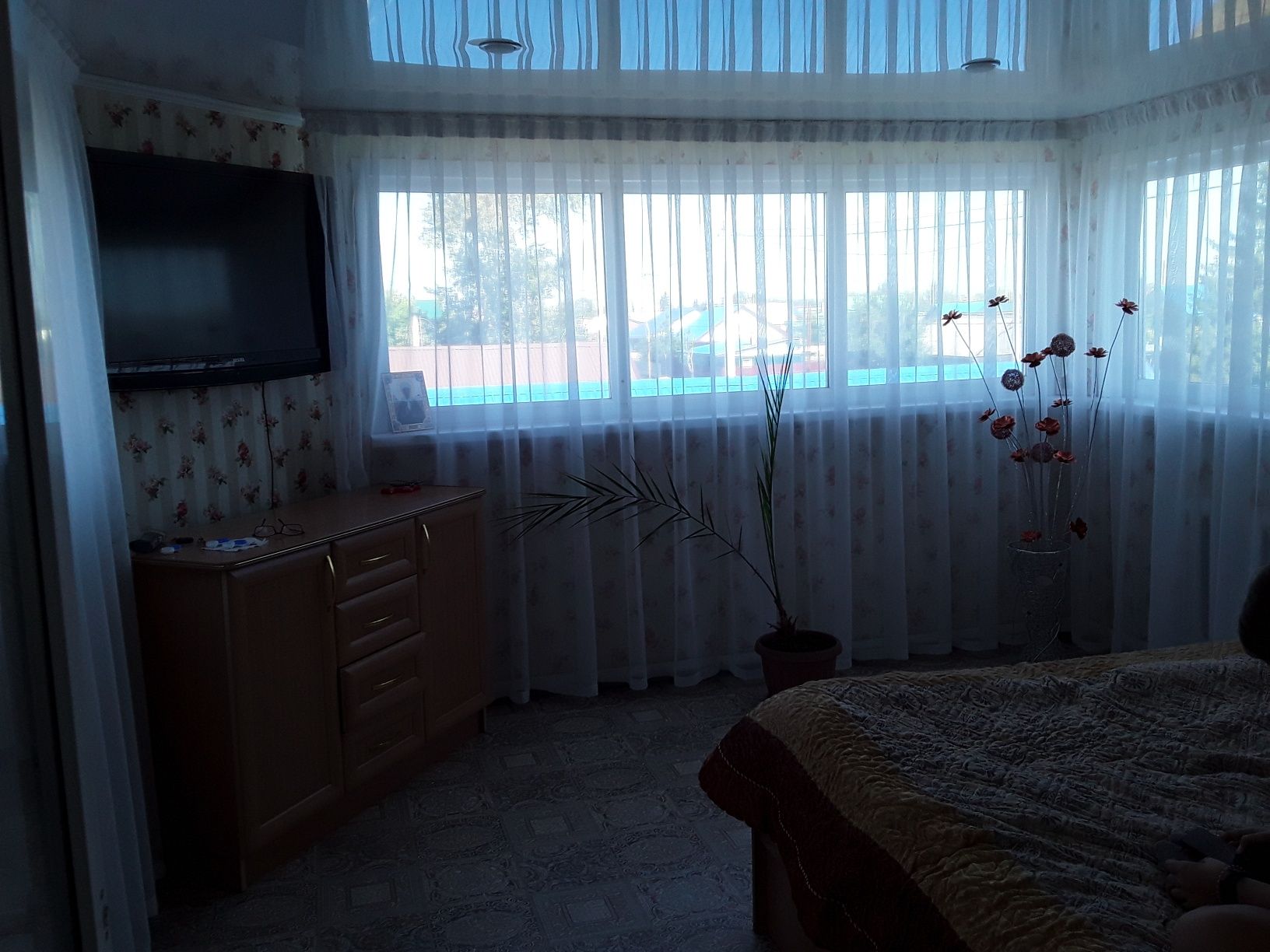 Продам по Горького 30