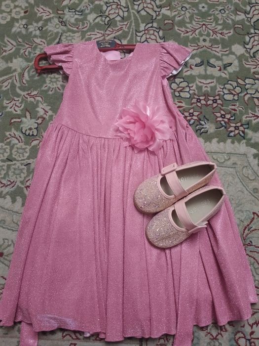 Платье с туфельками