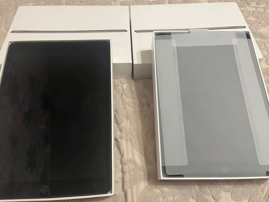 Таблет IPad 9 gen 64gb WiFi.