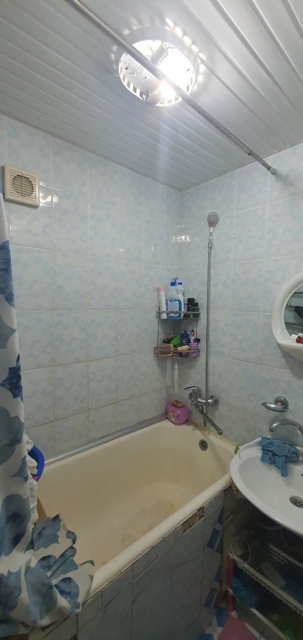 3 комн на 1 этаже в 2 этажном доме пр.ся,Кадышева,ипотека есть,42 000$