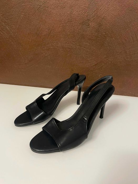 Дамски сандали на висок ток 9см