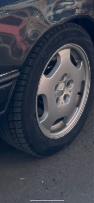 Зимние шины в сборе с дисками 205/55/R16