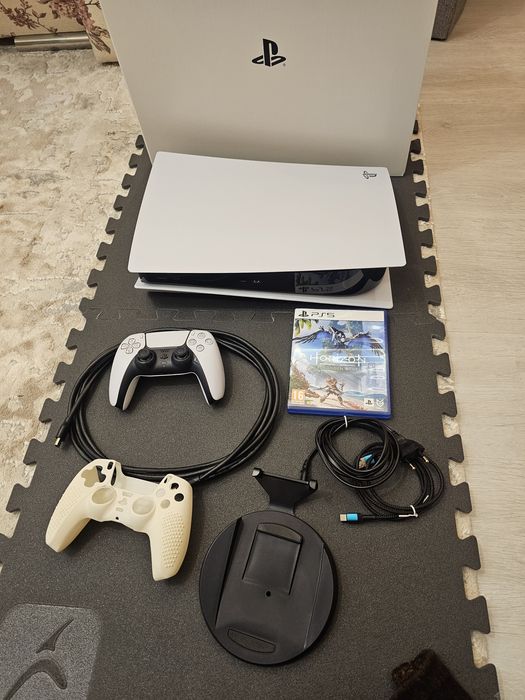 Vand Playstation 5, versiunea pe disc.