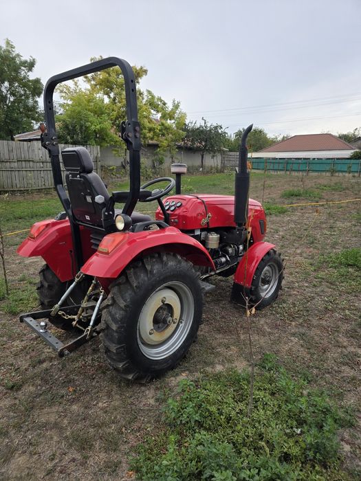 Tractor  KONIG TRAKTOREN  25CP 4x4 scaun pe pernă de aer și carte RAR