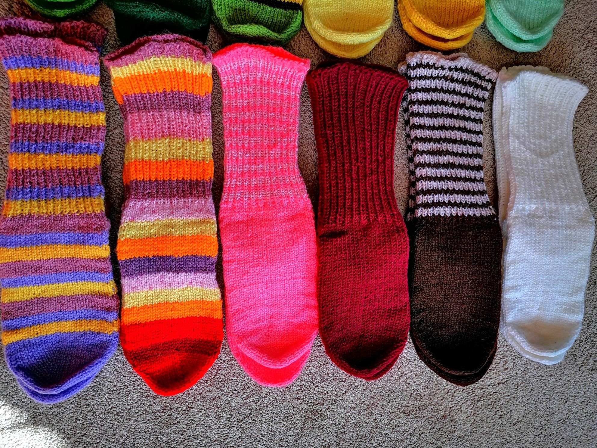 Плетени, топли чорапи