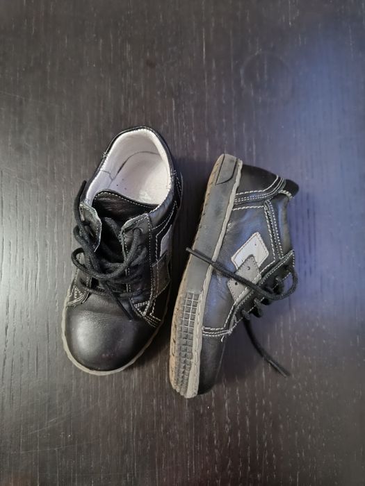 Pantofi de piele pentru copii