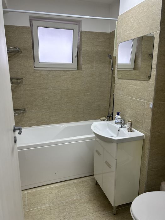 Inchiriez apartament 2 camere Popesti Leordeni - loc de parcare inclus