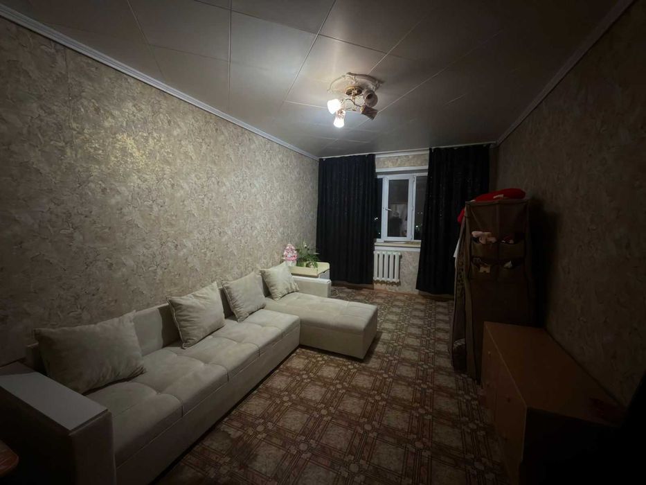 Продам 2-х комн. квартиру в 6 мкр