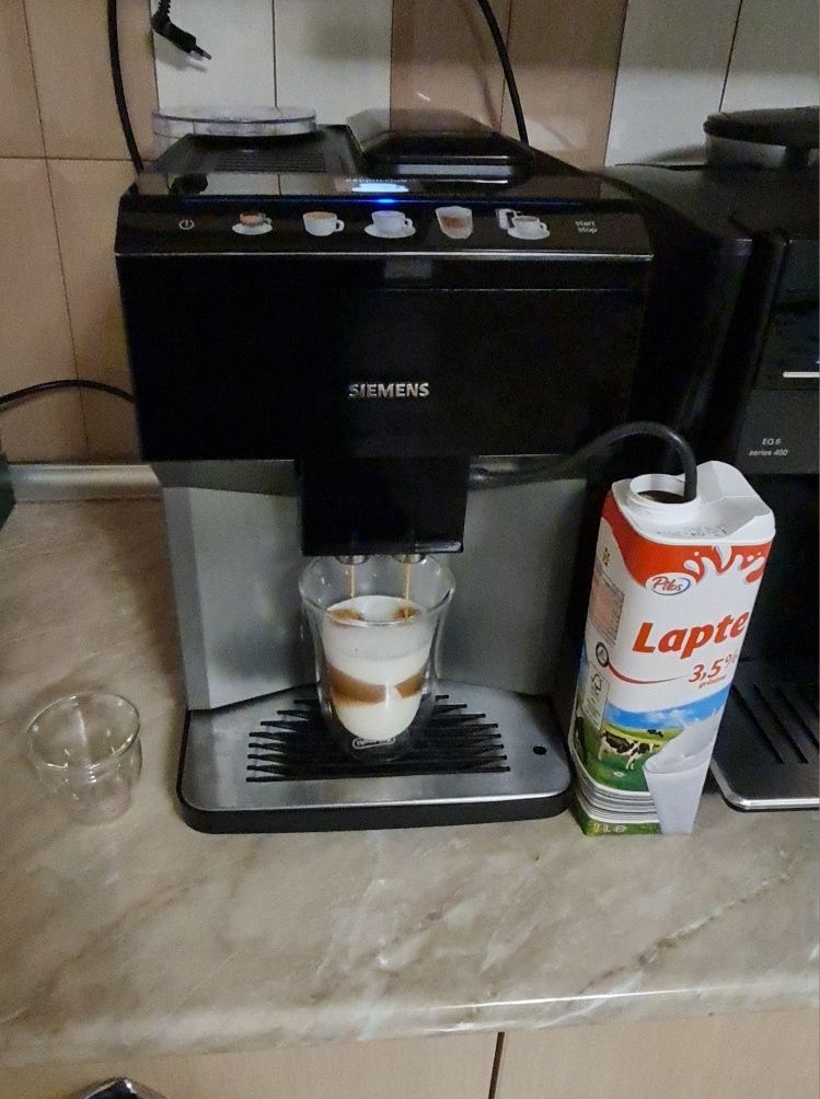 Siemens EQ 500 Espressor / Aparat cafea