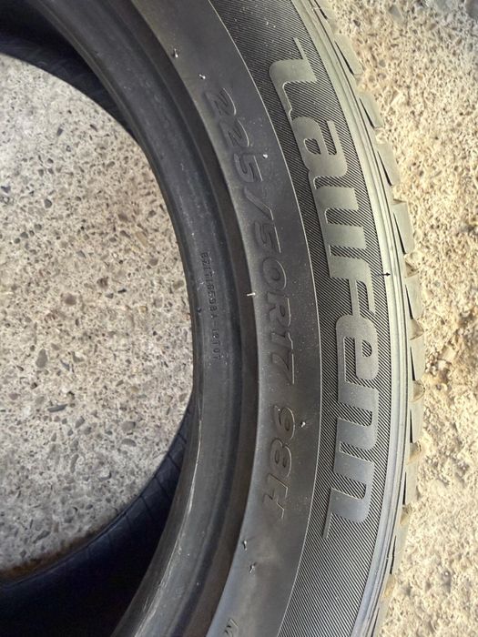 Anvelope de iarna noi Laufenn 225/50 R17