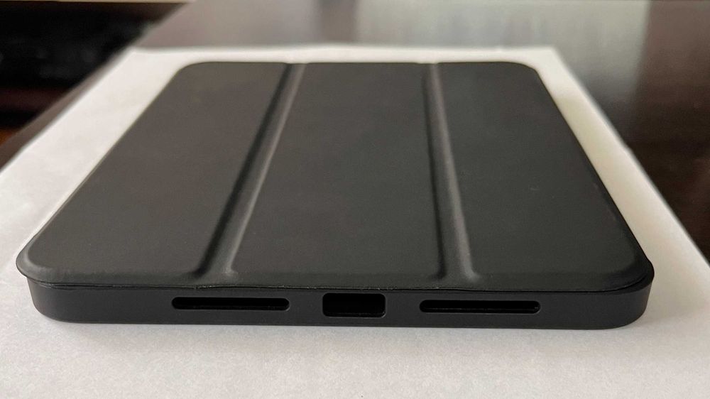 Vând husă de protecție Next One pentru iPad Mini 6-7