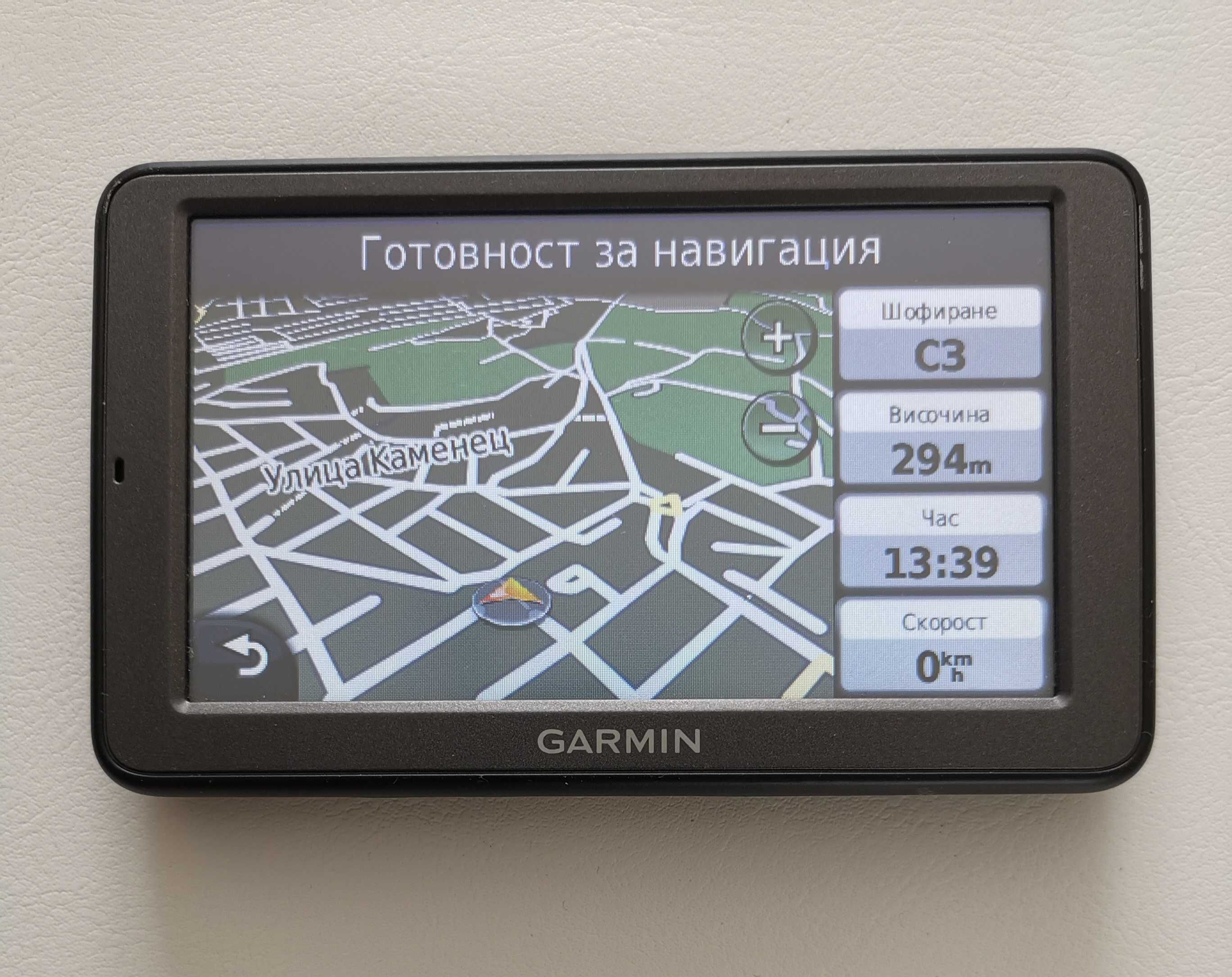GPS Навигация за КАМИОН GARMIN dezl 560LMT Трафик с вечни карти Европа