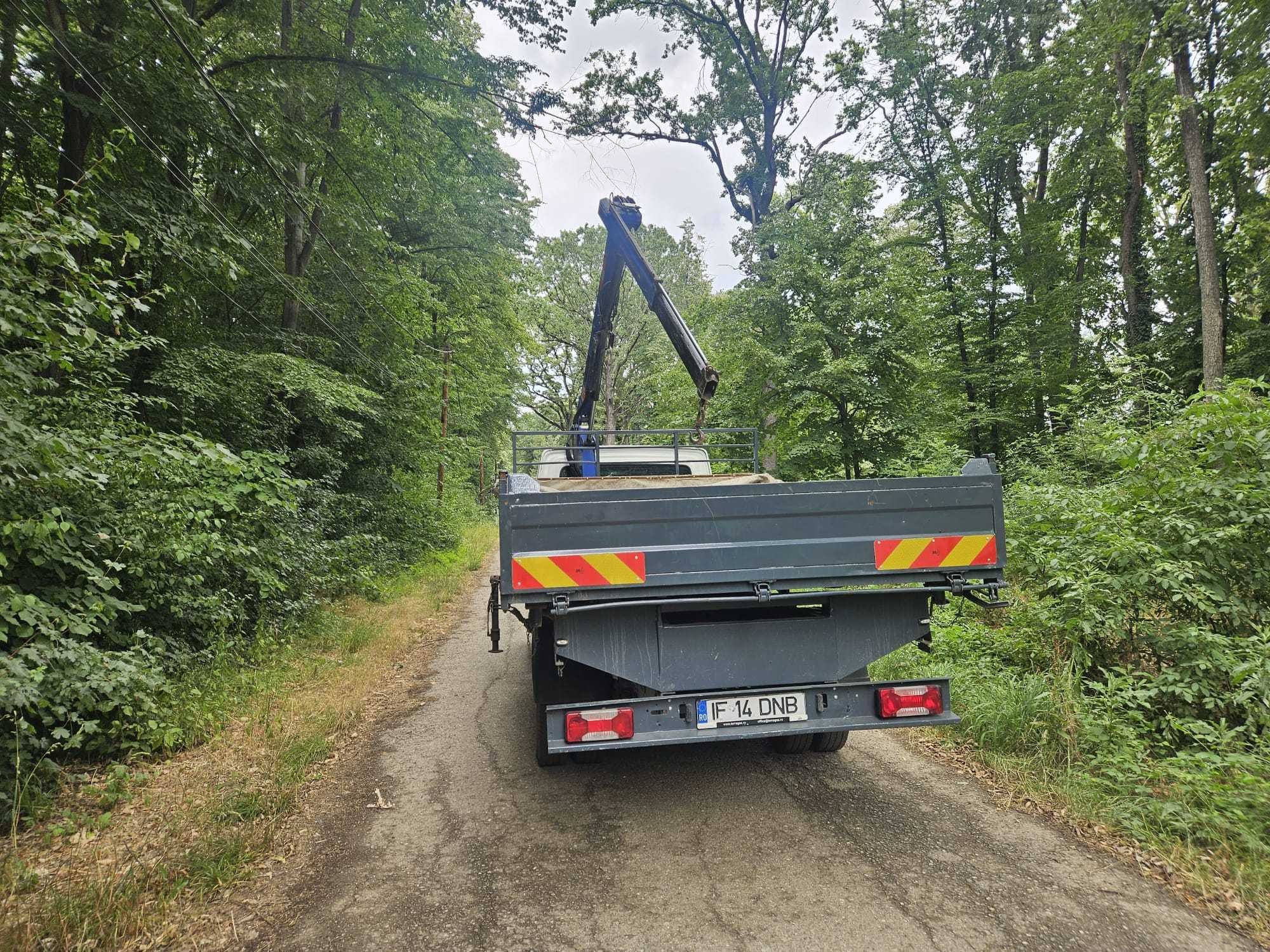 Iveco daily 50C15 cu macara si basculabil pe 3 parti