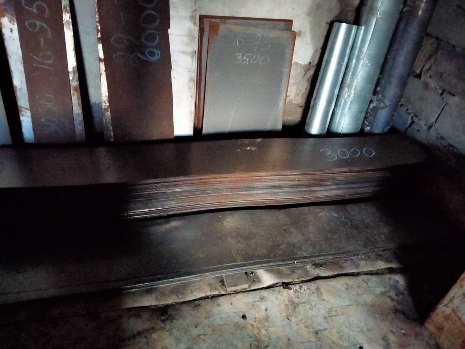 Листовой металл и оцинкованные листы.