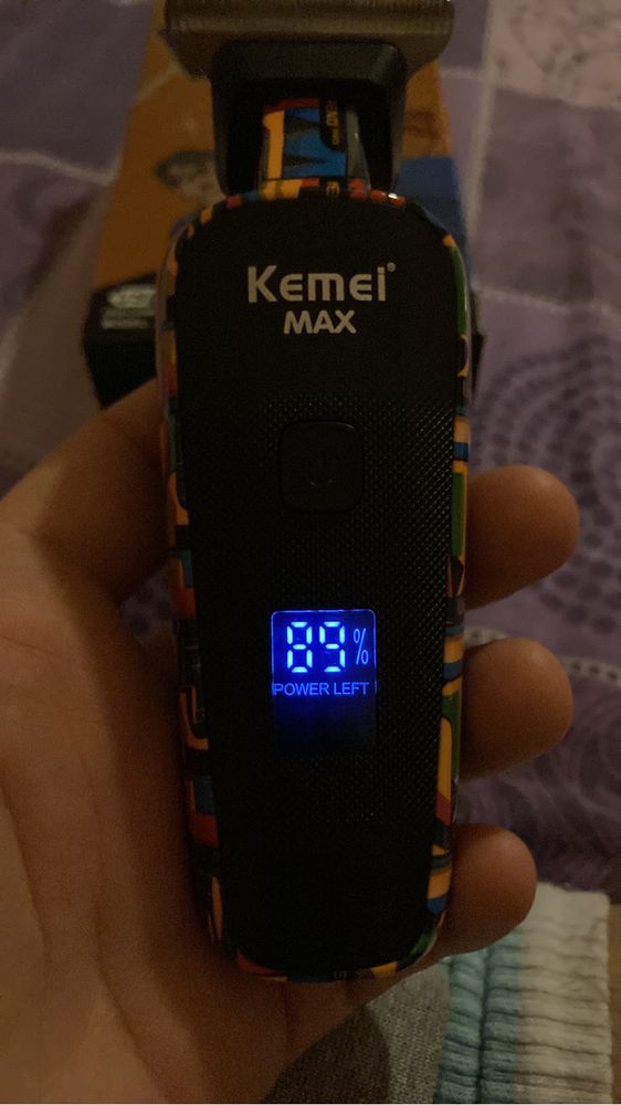 Trimmer Kemei Max