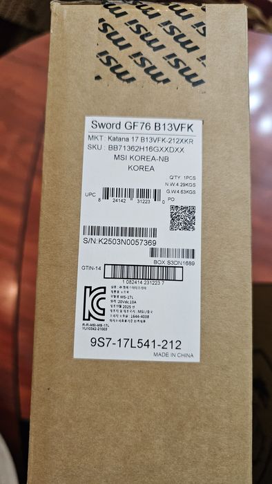 MSI Sword GF76 B13VFK Katana 17 B13VFK-212XKR
MKT: Katana 17 B13VFK-21