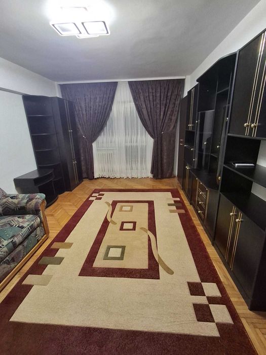 Închiriez 2 camere Obcini vis-a-vis OMV