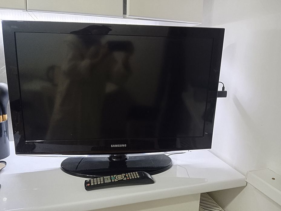 Samsung Телевизор без Smart TV"