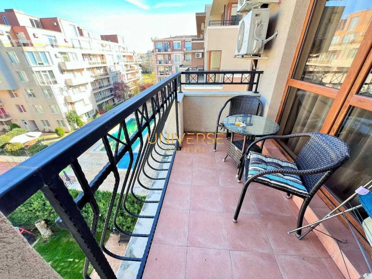 Продава се Тристаен апартамент в к.к. Слънчев бряг - 70 кв.м за 1629 €/кв.м - Снимка #12