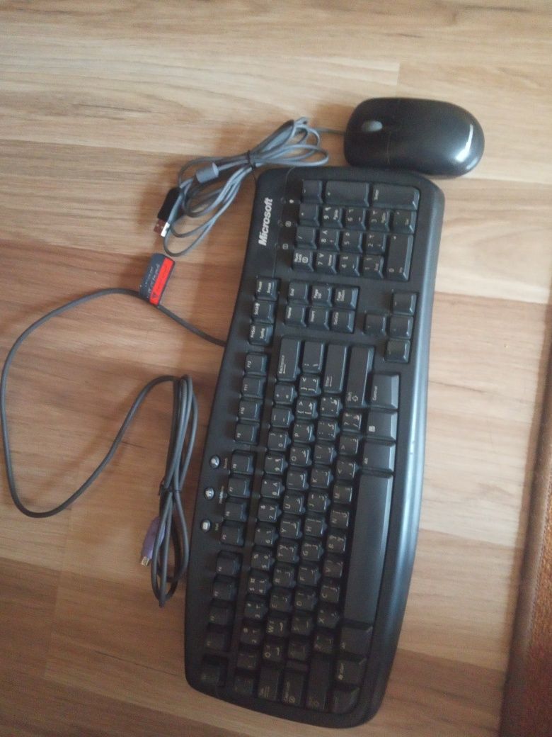 Компютър ,  мишка,  клавиатура