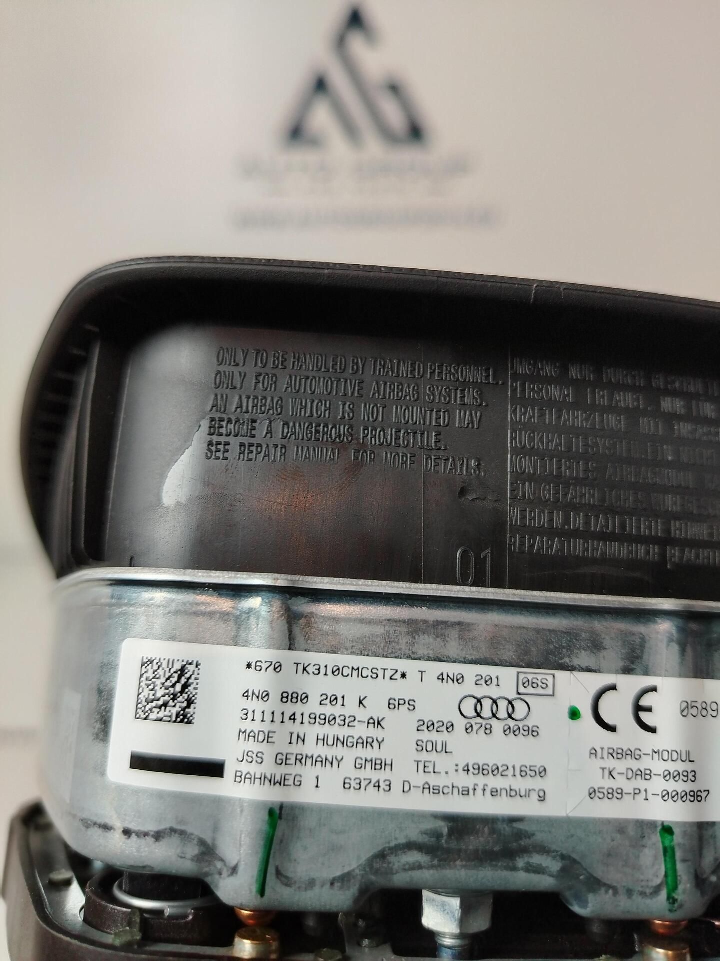 Въздушна възглавница волан за audi a6 a8 - 4n0880201k