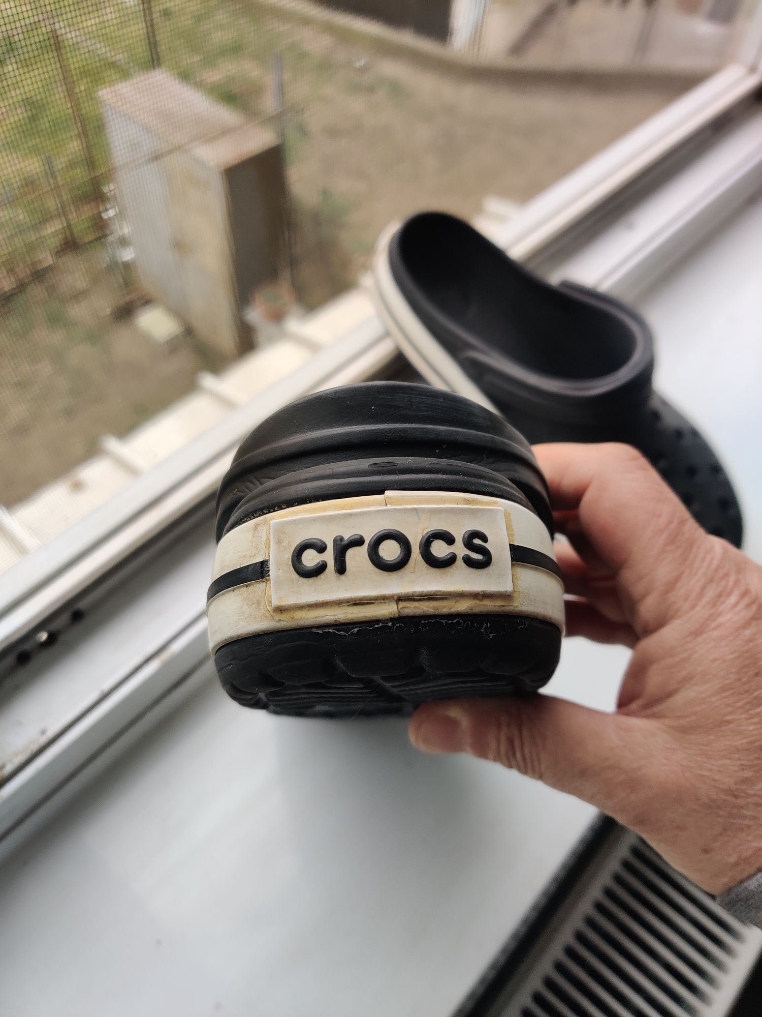 Crocs M6 W8 size 39-40