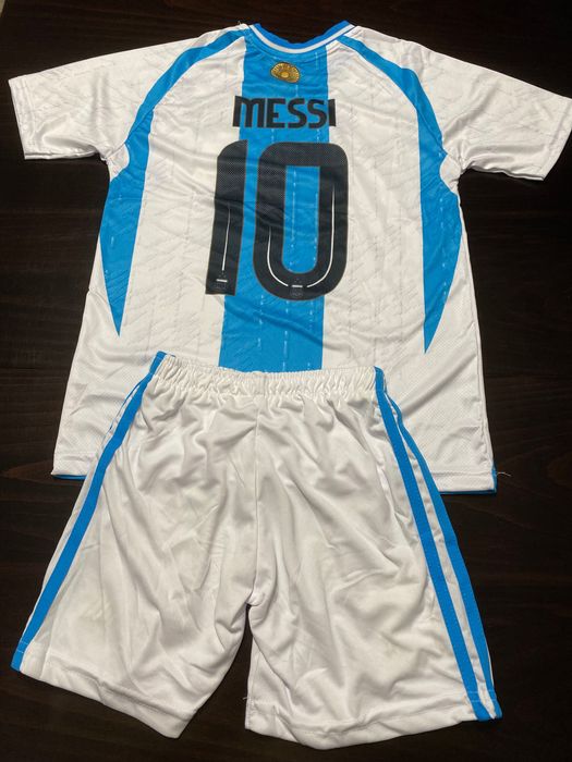 Детски футболни екипи No 10