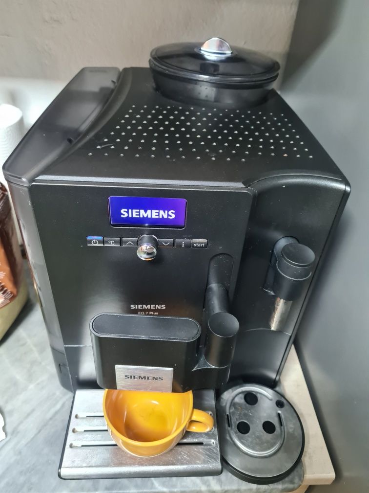 Espressor automat siemens Eq 7 plus