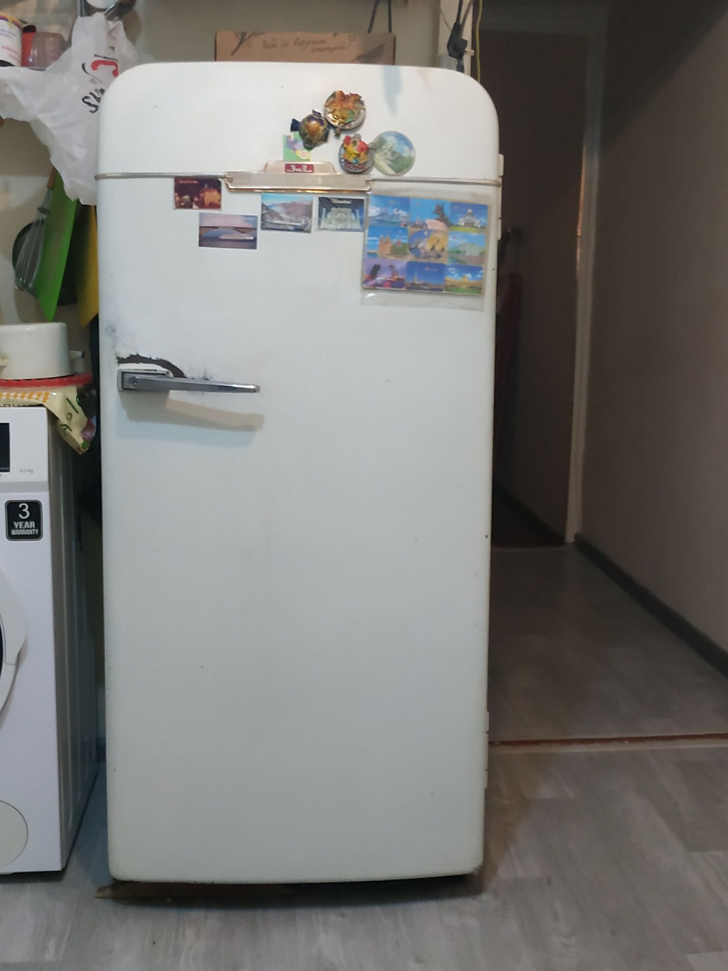 Холодильник ЗИЛ МОСКВА
