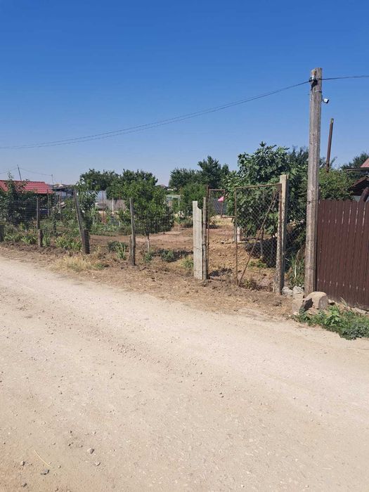 Teren pe strada Ciresilor