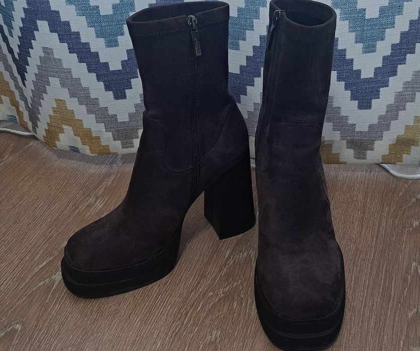 Новые ботильоны 39 размер