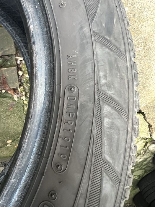 Cauciucuri iarna 205/55/16 Falken