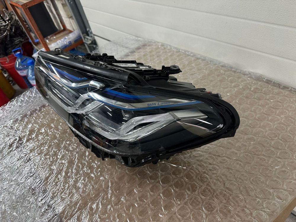ляв фар за bmw 5 g30 g31