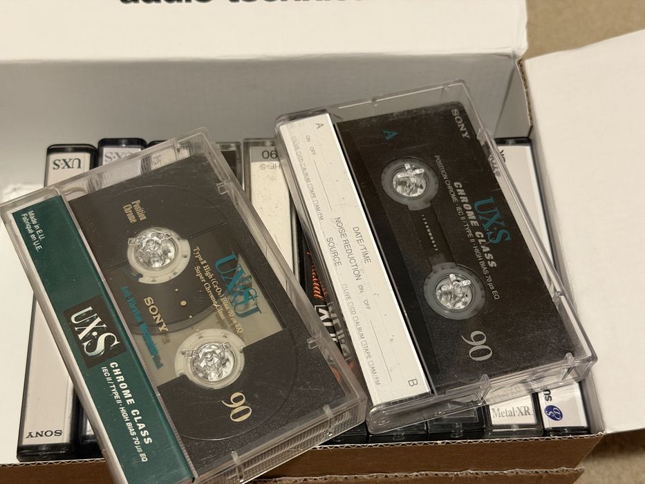 Lot 12 Casete Audio Maxell TDK Sony