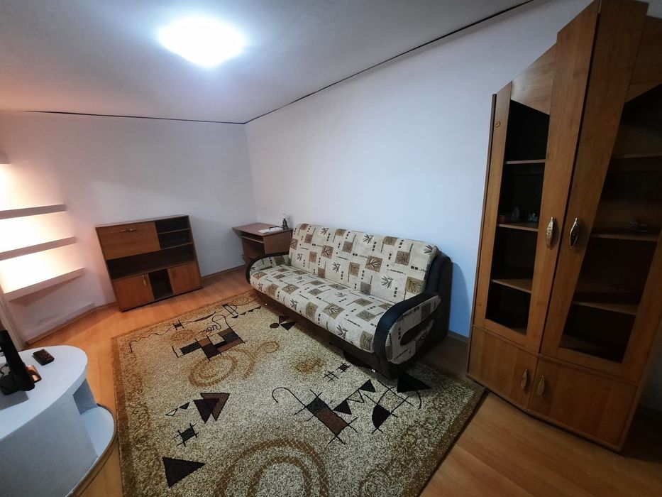 Garsoniera Resita 130€ persoana fizica