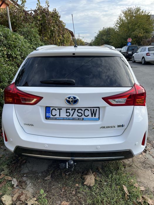 De vanzare Toyota Auris Touring Sport