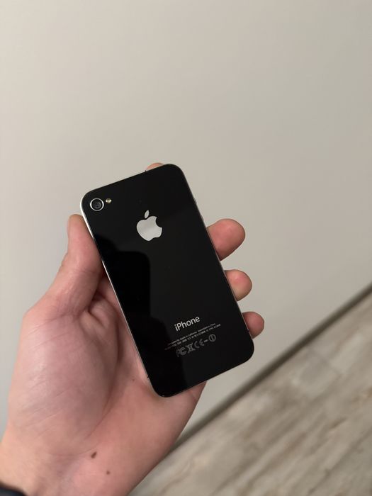 iPhone 4 Black iOS 7.1.2 32GB