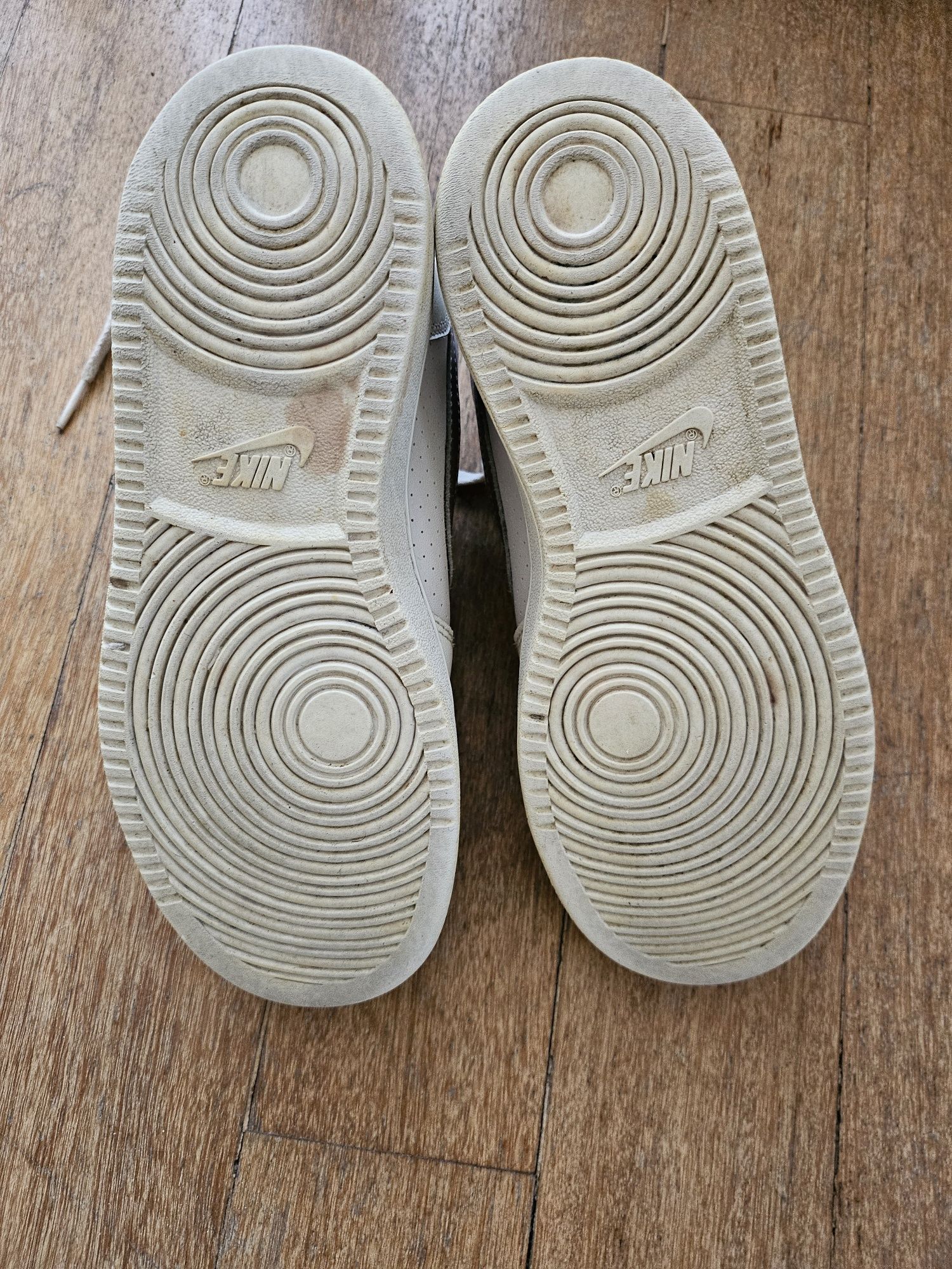 Оригинални кожени маратонки Nike