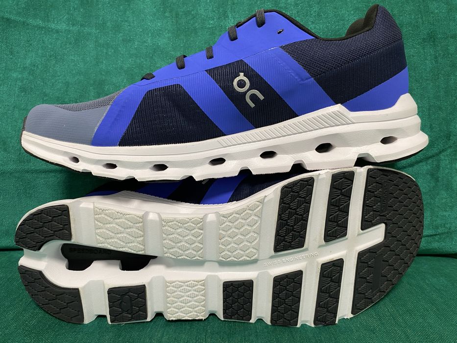 Pantofi sport On Running Cloudrunner marimea 47.5