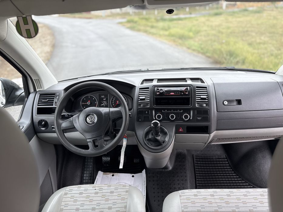 VW Transporter T5 Long