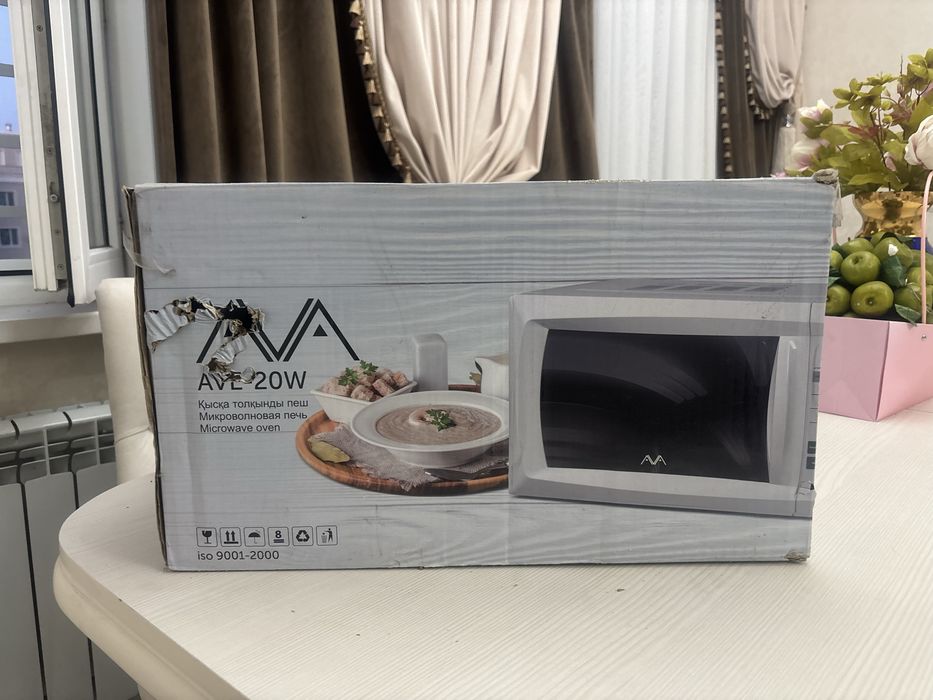 Микроволновая печь Ava AVE-20W,микроволновка