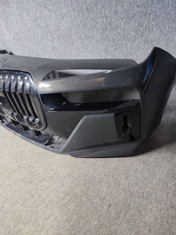 Bara fata Bmw seria 7 G70 M-pachet