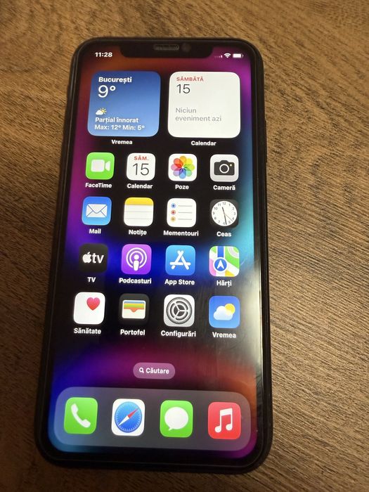 iPhone XR stare foarte bună cu 2 huse și folie sticlă