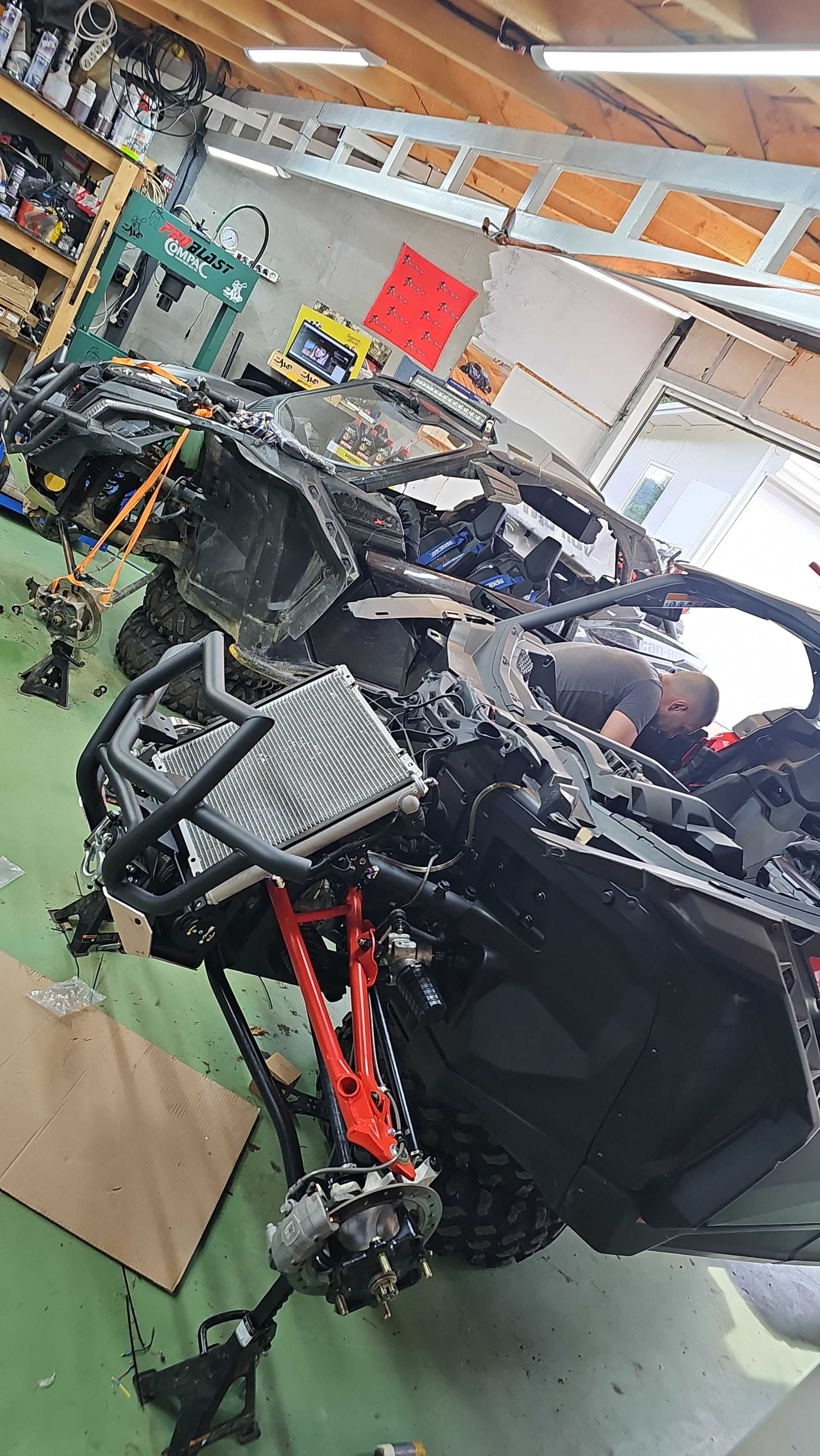CAN AM MAVERICK R/X3 - Части,тунинг,диагностика и сервиз