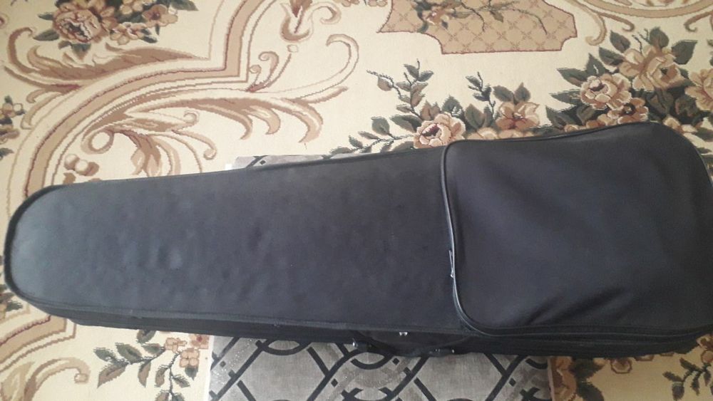 Elektron skripka sotiladi
